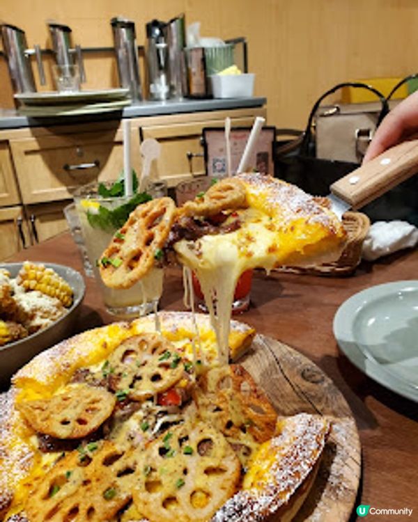 Pizza Maru．驚喜黃金牛小排薄餅配炸雞，絕對要 encore