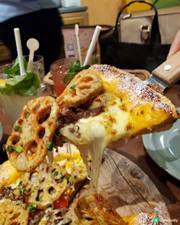 Pizza Maru．驚喜黃金牛小排薄餅配炸雞，絕對要 encore