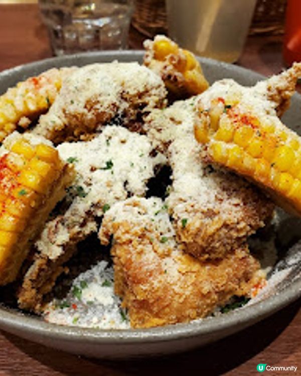 Pizza Maru．驚喜黃金牛小排薄餅配炸雞，絕對要 encore