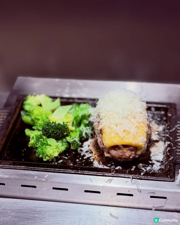 天氣凍冰冰,食返個熱辣辣嘅漢堡排暖下身🔥 今日嚟到沙田新城市...