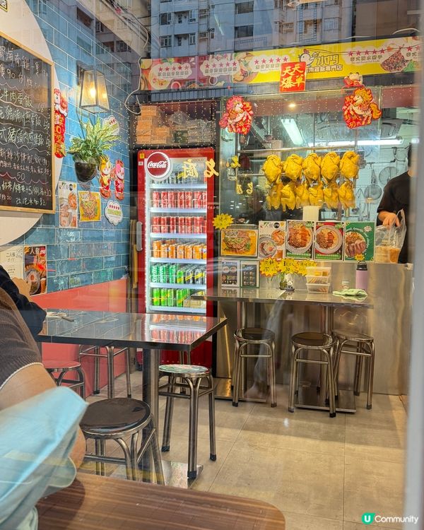 滑嫩雞飯，泰式醬汁夠惹味🤤