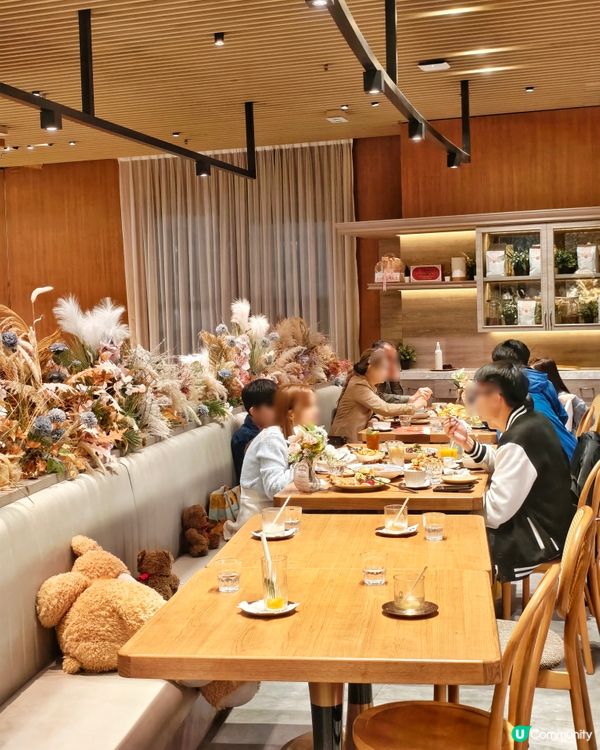 花💐與熊🧸高質🍽️Cafe