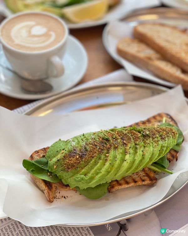 放假歎啡☕️中環新店！