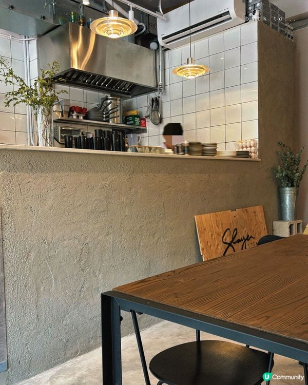 天后新開水泥工業風Cafe