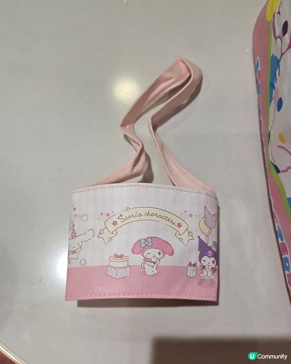 期間限定，吃雪糕杯連Sanrio 杯套