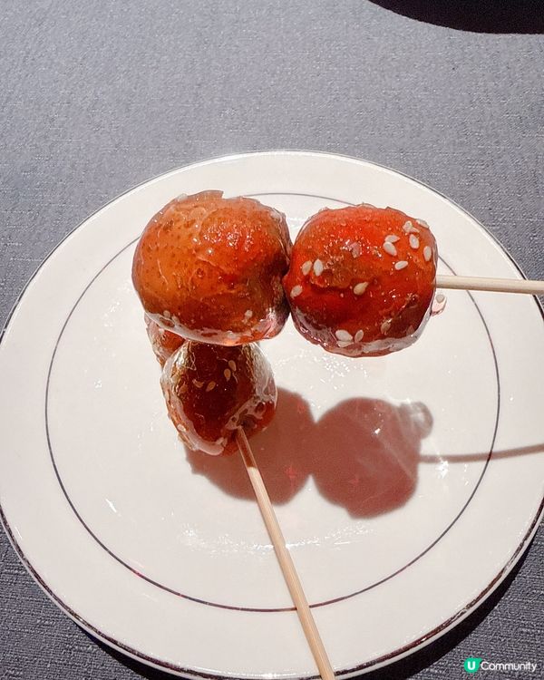 新派中式藝術風嘆北京烤鴨