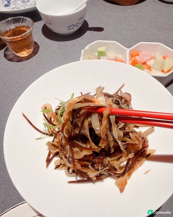 新派中式藝術風嘆北京烤鴨