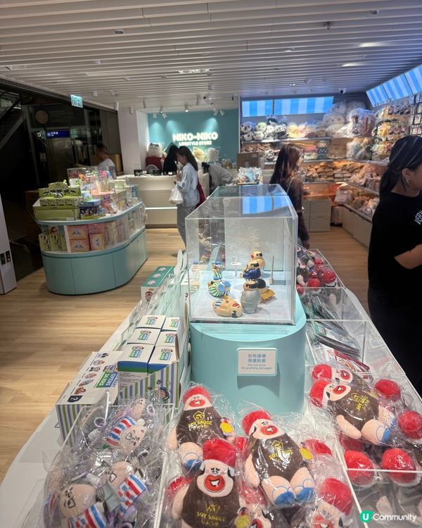 ✈️香港國際機場全新店舖！有Sanrio, Bandai扭蛋！