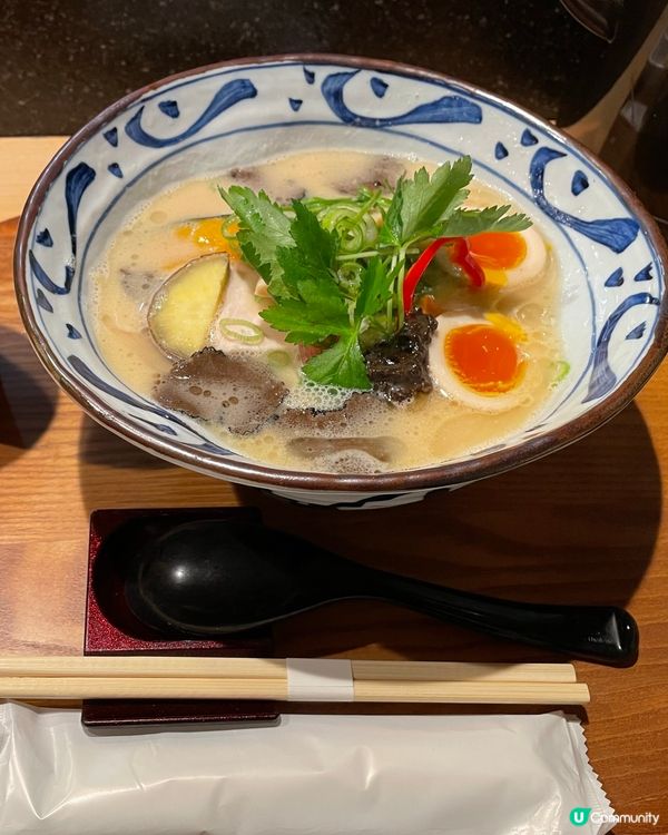 米芝蓮～松露雞白湯拉麵 🍜 