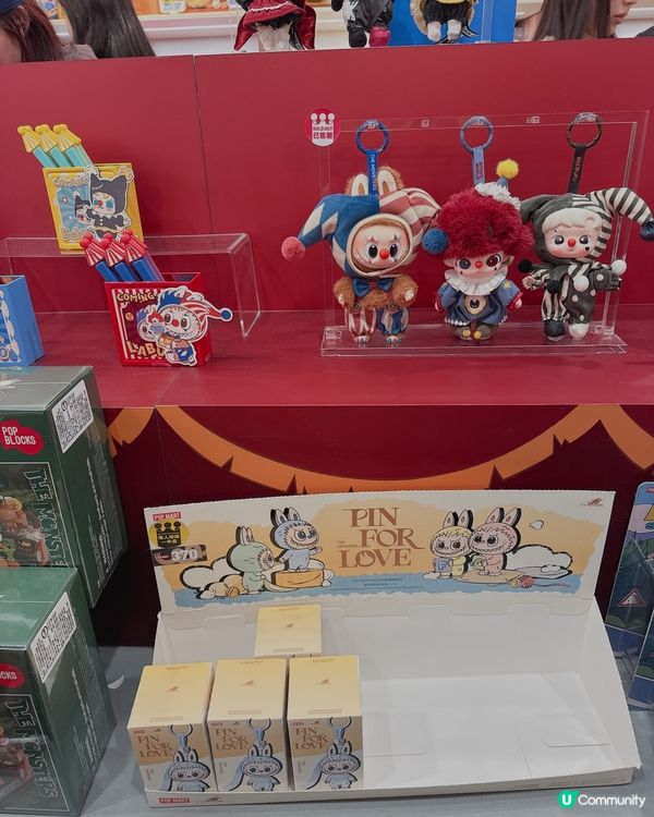 台北西門町Popmart 旗艦店