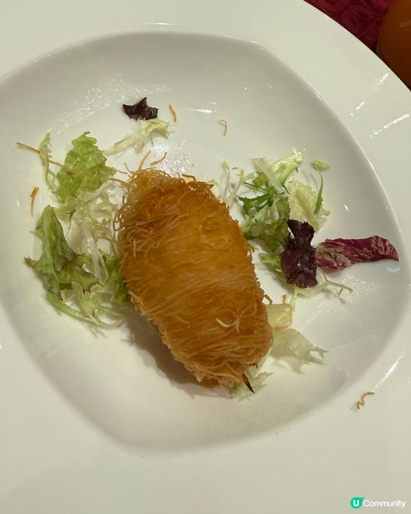 過年一家人食飯