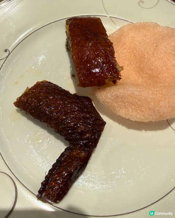 過年一家人食飯