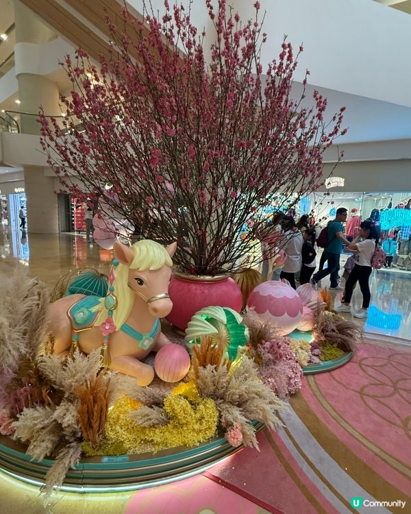 ［新年好去處］太古廣場迴旋木馬新年佈置