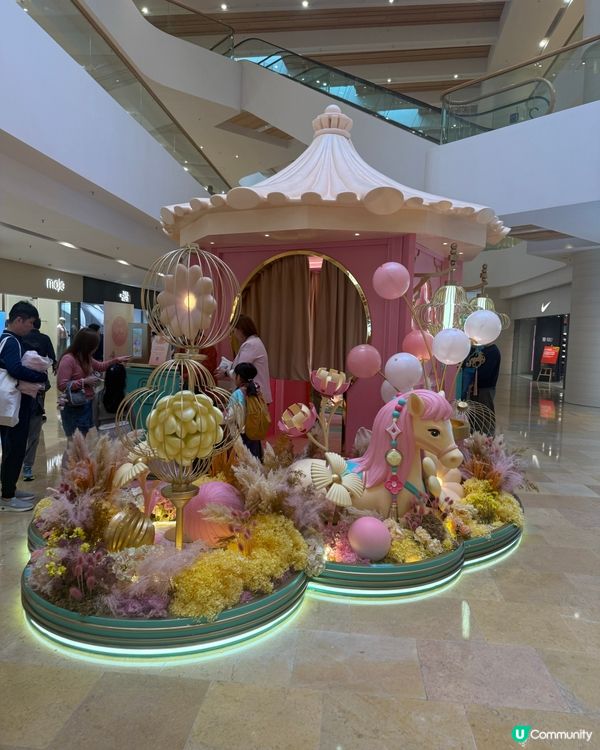 ［新年好去處］太古廣場迴旋木馬新年佈置