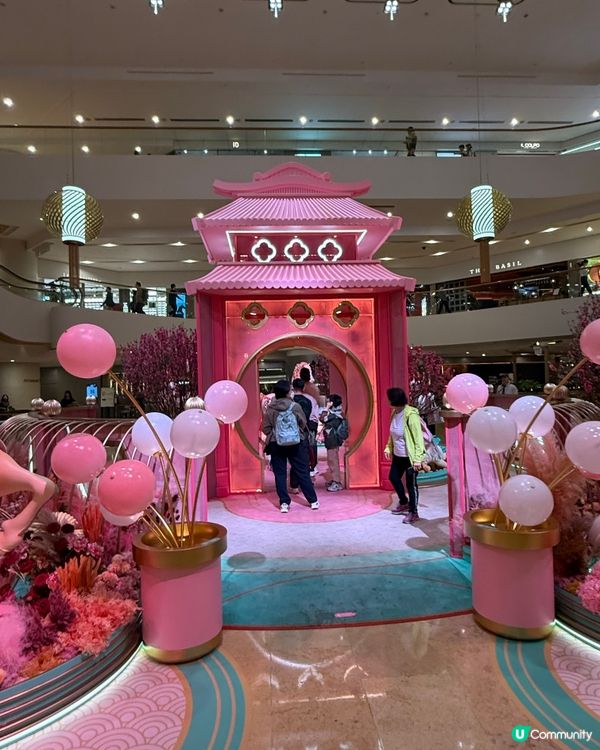 ［新年好去處］太古廣場迴旋木馬新年佈置