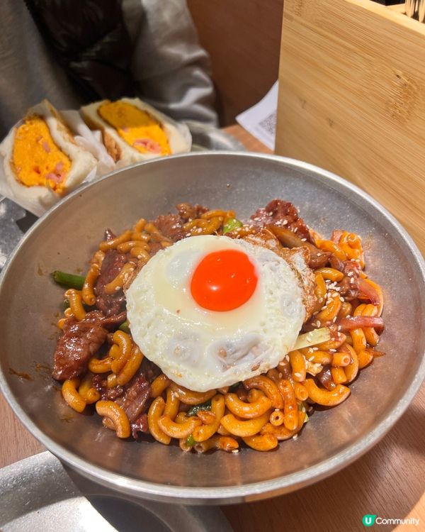 ʚ♡ 豉油王炒通粉有驚喜 • 肥厚多士極吸睛 ♡ɞ