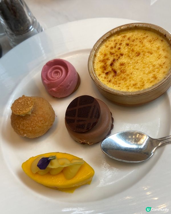 港麗酒店 Garden Café 自助午餐