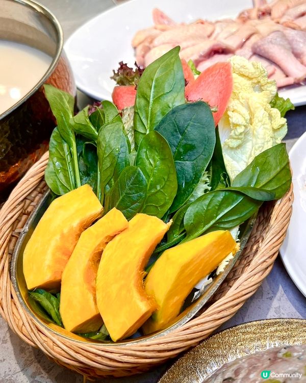 新一年肚包翅爬金山！💰✨