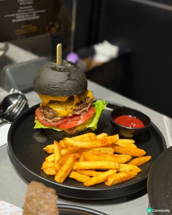 排隊名店🖤旺角型格Cafe