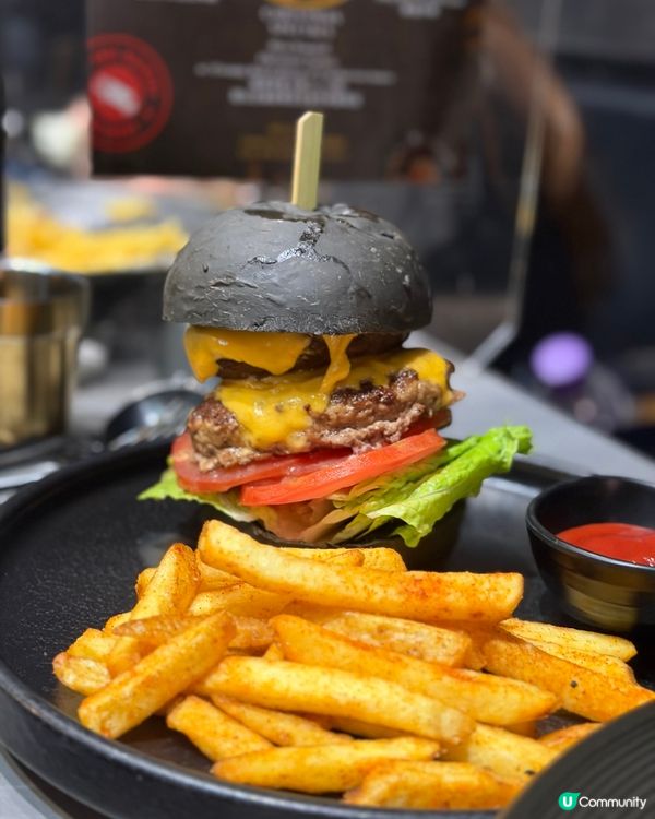 排隊名店🖤旺角型格Cafe