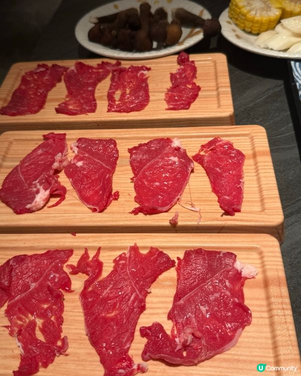 年初八上大陸去食飯，粵吉鮮海鮮，榴槤任食都係$168