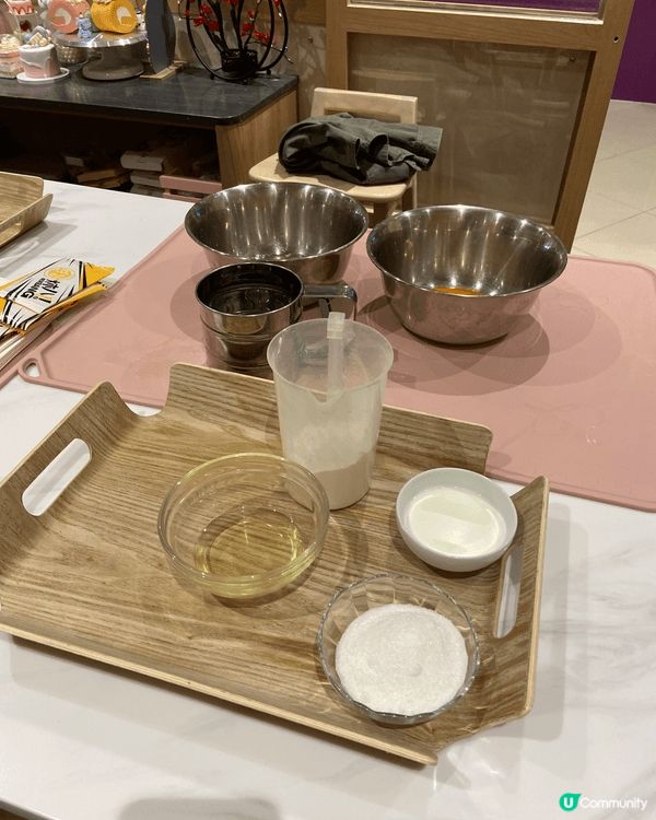 荃灣愉景新城嘅炑八韓烤親子餐廳，除左食飯仲有得參加烘焙班～🥹...