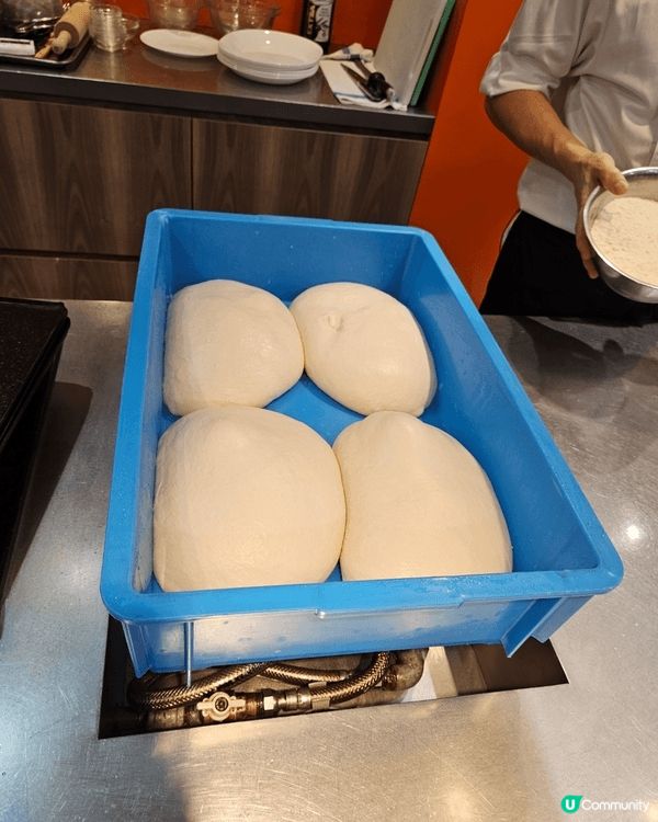 我好鍾意焗嘢食 尤其是麵包特別鍾意整pizza因為pizza...