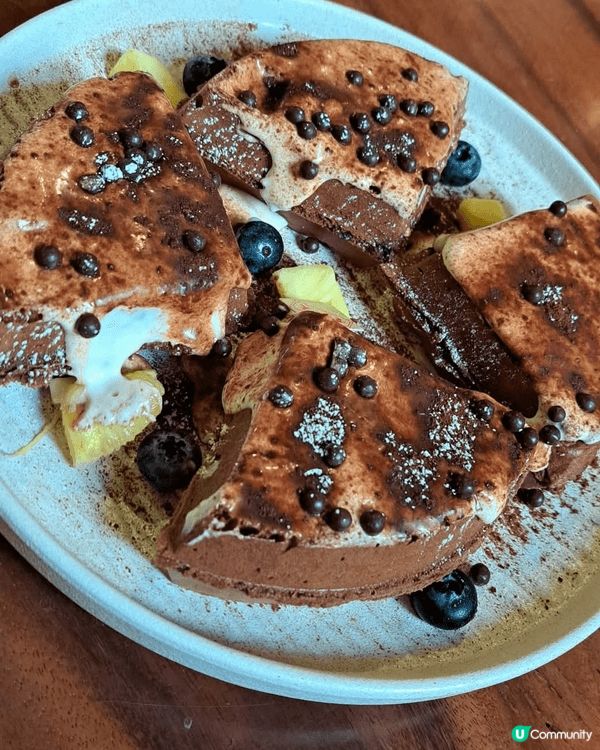 九龍城大和堂前身是中醫館現在是一間咖啡店不過我欣賞他們的甜點...