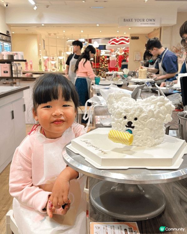 我個生日蛋糕係我同媽媽親手整架，真係好可愛，仲有得吹泌泌添，...