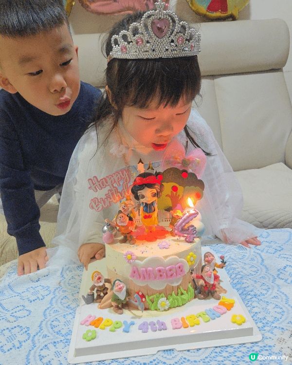 生日梗係要有生日蛋糕，呢個全人手低糖蛋糕，岩晒小朋友食，又靚...