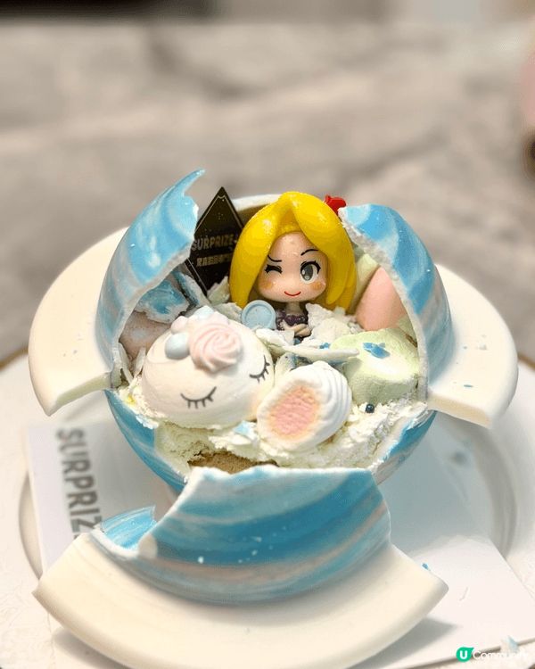 最愛食啲靚靚嘅甜品，星球蛋糕真係好玩又好食，造型勁吸睛！扑開...