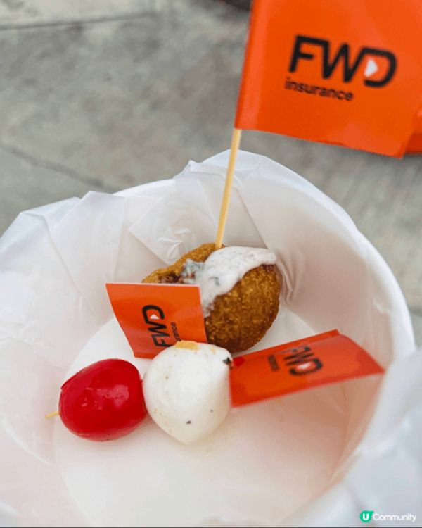 為慶祝富衛香港全新總部｢富衛中心｣正式進駐太古坊,富衛香港於...