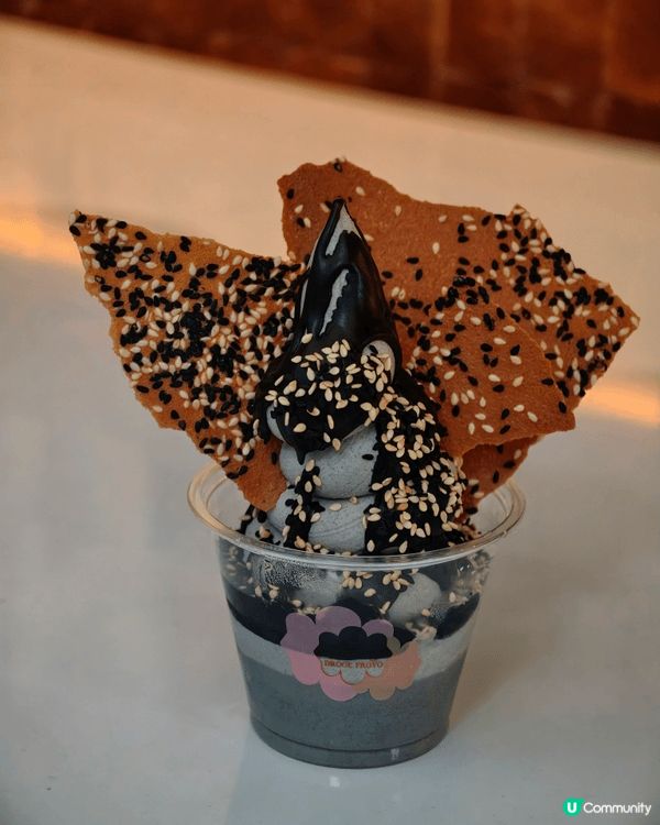 好鍾意食乳酪雪糕，健康又輕盈的甜品。