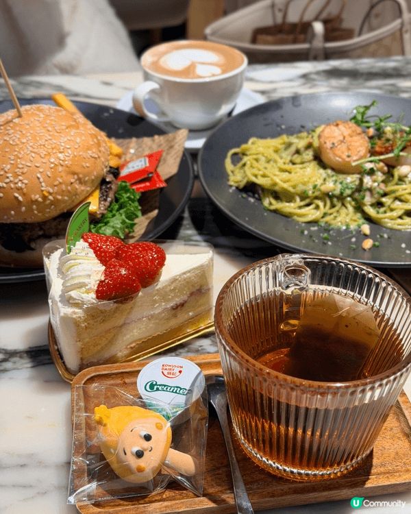 亲手做的星星人蛋白糖，插在蛋糕上，为朋友送去真挚对祝福；孩子...