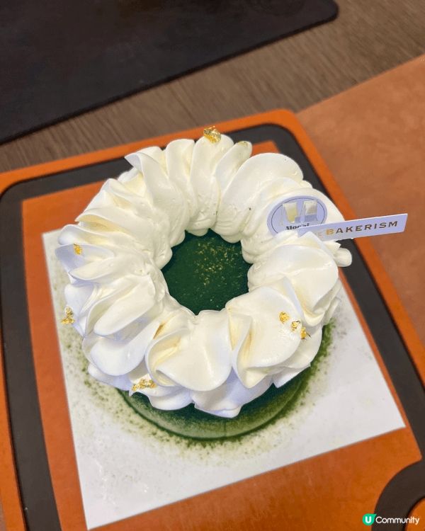 這款「 宇治抹茶麻糬忌廉蛋糕 」最迷人的地方在於其豐富的層次...