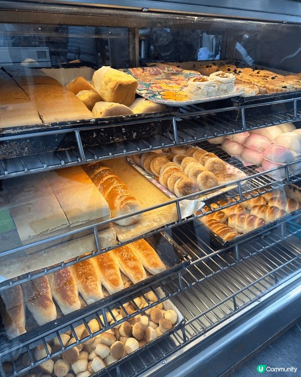 長洲郭錦記平安包😆 呢啲懷舊餅店有好多正野😎