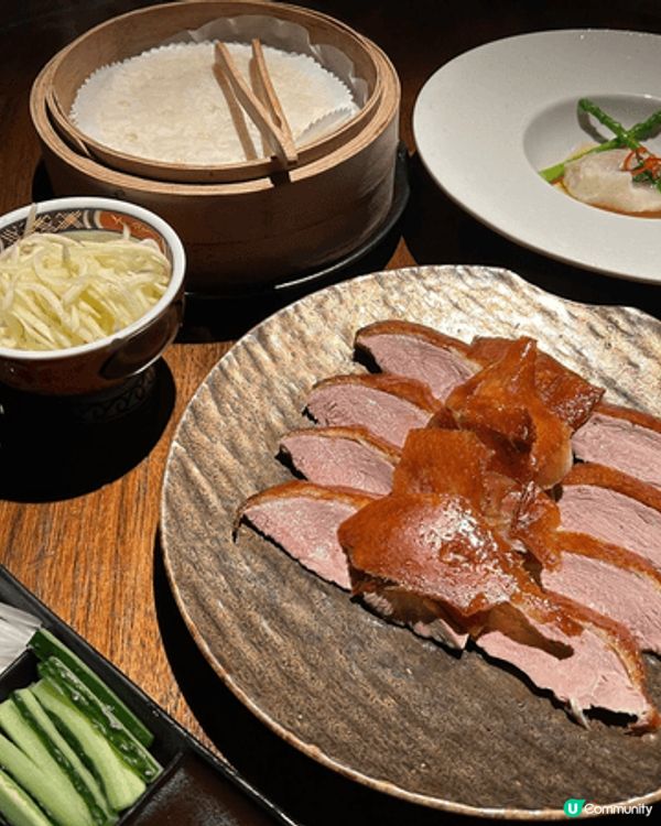 🍽️ 香港「胡同」餐廳｜維港畔的摩登中式盛宴