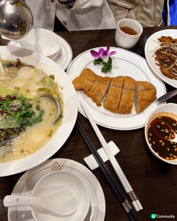 之前去咗日本染髮，染咗個紫色順便睇楓葉趁住秋天去嘅時候紅葉好...