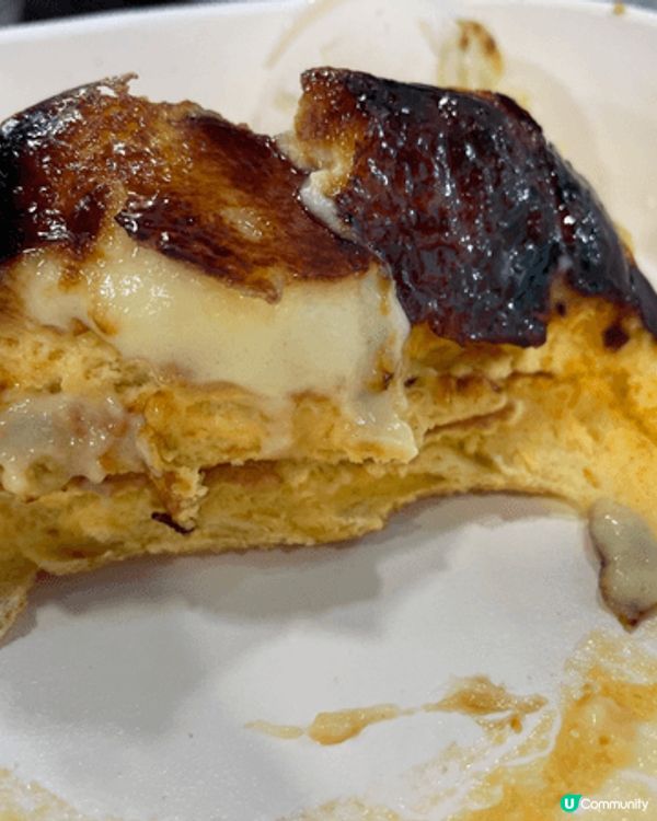 Zzz 疏乎厘班戟，近排都好Hit。鍾意食焦糖味，焦糖燒到脆...