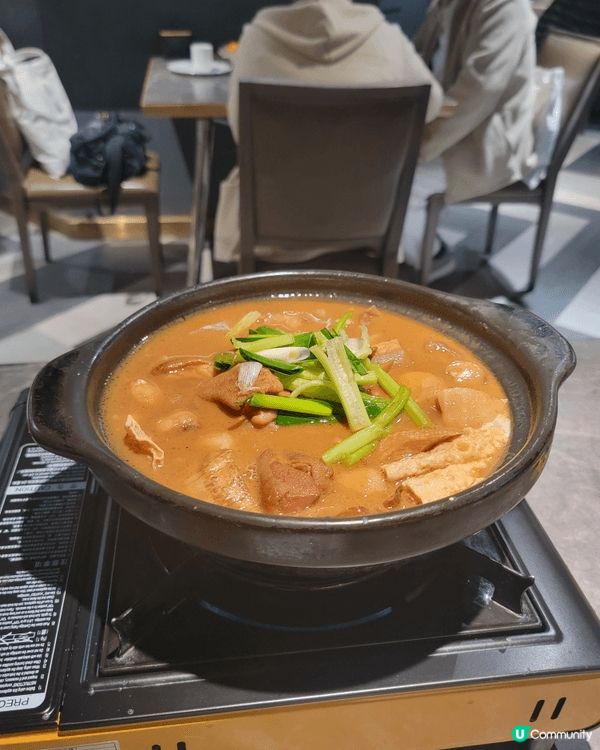 每日都有超值半價菜！今日半隻炸子雞只需$68，連飯超抵食。雞...