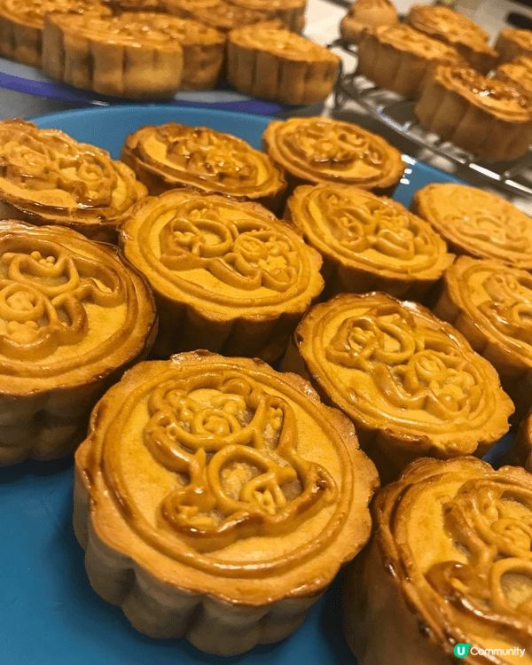 鍾意過節時整野食俾屋企人食，希望黎緊會整更多的甜品同屋企人分...