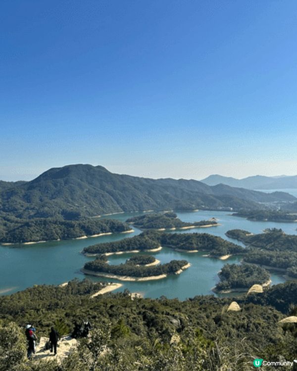 最近去左位於屯門掃管笏既千島湖行山，呢條路線雖然有斜路同樓梯...