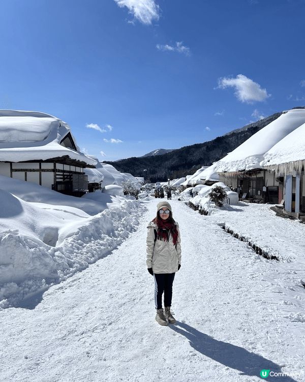 第一張是拍攝於日本福島的大內宿合掌村，相對白川鄉，會較少遊客...