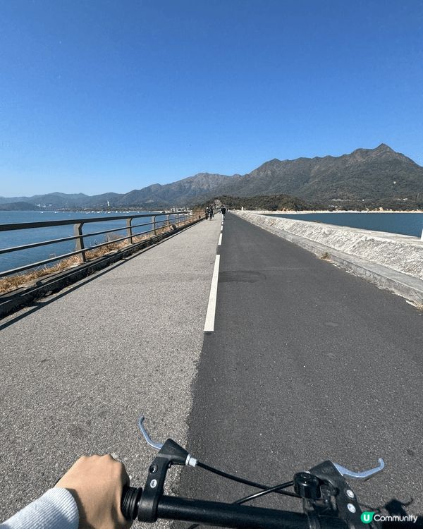 簡簡單單，停一停啊走走。今次去大美督踩單車，Cafe坐吓，食...