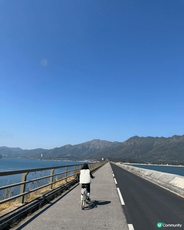 簡簡單單，停一停啊走走。今次去大美督踩單車，Cafe坐吓，食...