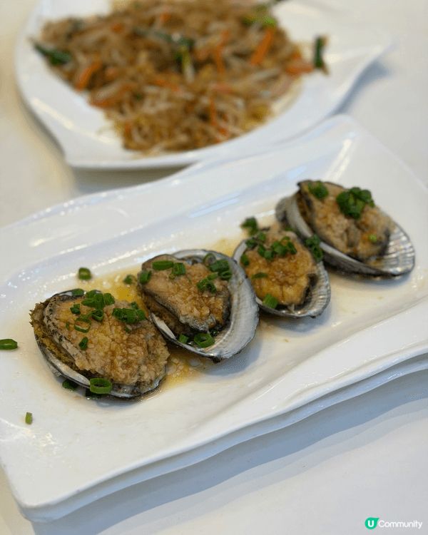 去海邊旅遊最啱吃新鮮生猛海鮮，每一次都會必點鮑魚、蟶子，推薦...