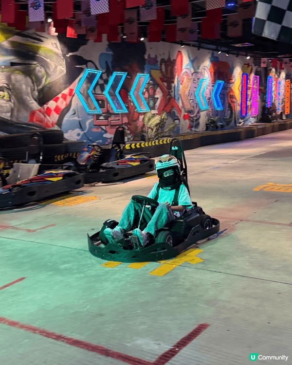 深圳東門玩卡丁車的最佳選擇就是「東門町歡樂城」，這是一座五層...