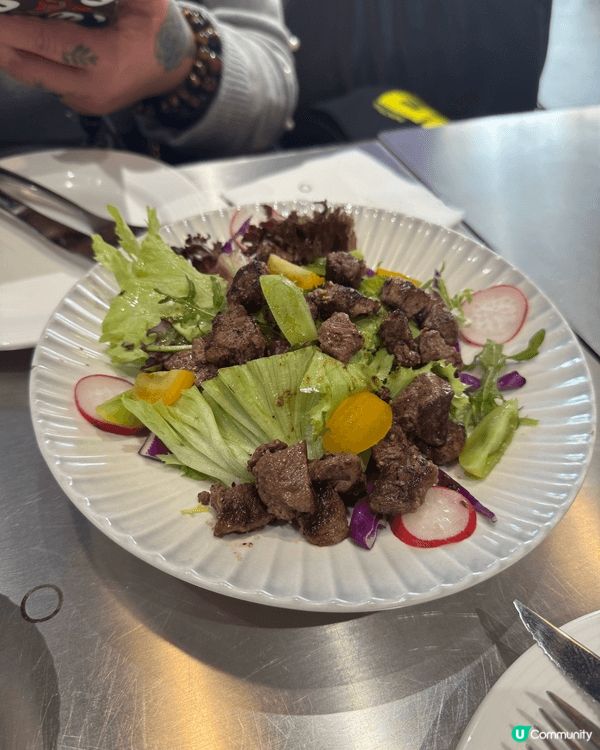 呢間位於深圳金光華廣場嘅cafe，入邊有唔同西餐同甜品食，今...