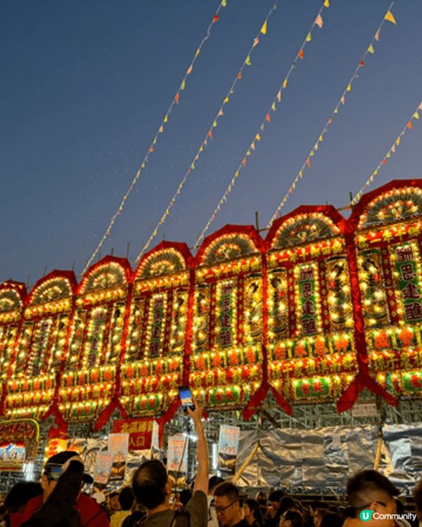 如果講到旅遊打卡，可能通常大家都係分享外地的多，但其實香港都...