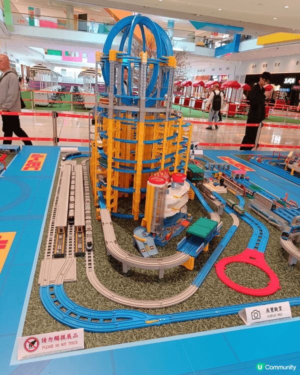 D·PARK 正在舉辦一系列充滿驚喜的活動，場內以叢林探險為...